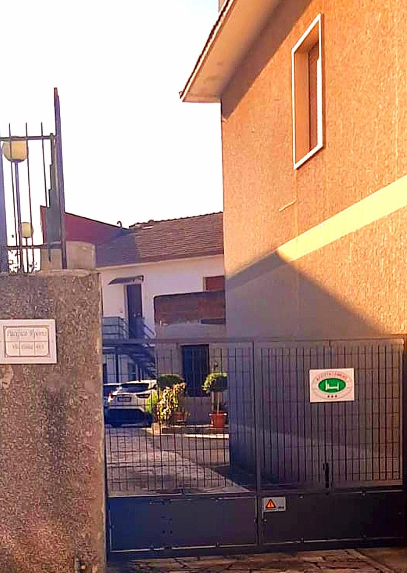 Pacifico Rooms San Bartolomeo in Galdo المظهر الخارجي الصورة